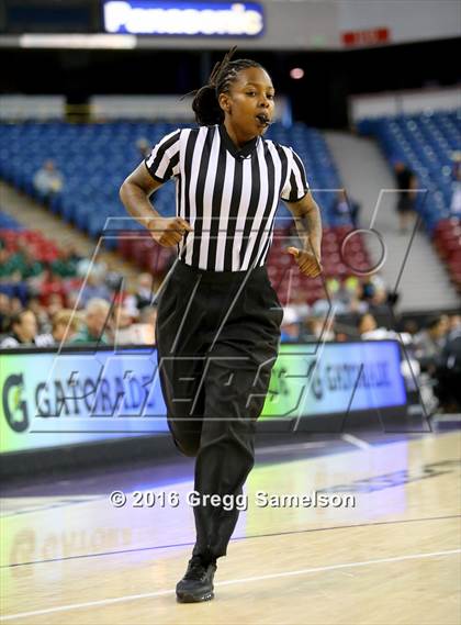 Thumbnail 3 in Pinewood vs Miramonte (CIF NorCal Regional Open Division Final) photogallery.