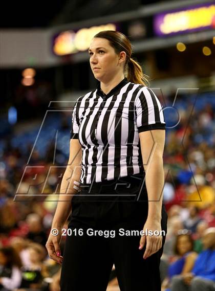 Thumbnail 3 in Pinewood vs Miramonte (CIF NorCal Regional Open Division Final) photogallery.