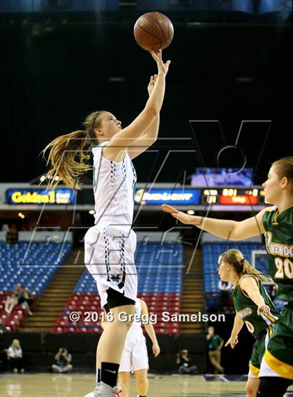 Thumbnail 2 in Pinewood vs Miramonte (CIF NorCal Regional Open Division Final) photogallery.