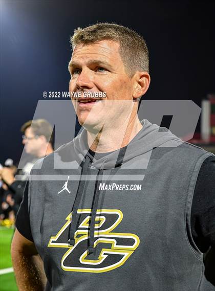 Thumbnail 3 in Pleasant Grove @ Van (UIL 4A D2 Bi-District Playoff) photogallery.