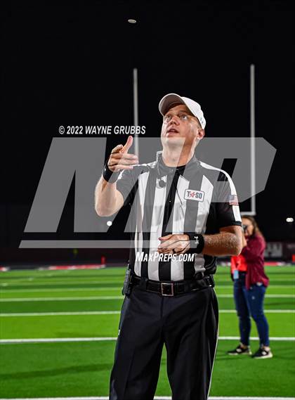 Thumbnail 3 in Pleasant Grove @ Van (UIL 4A D2 Bi-District Playoff) photogallery.