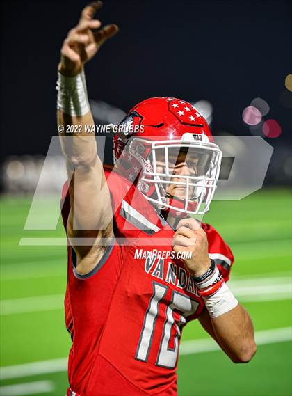 Thumbnail 3 in Pleasant Grove @ Van (UIL 4A D2 Bi-District Playoff) photogallery.