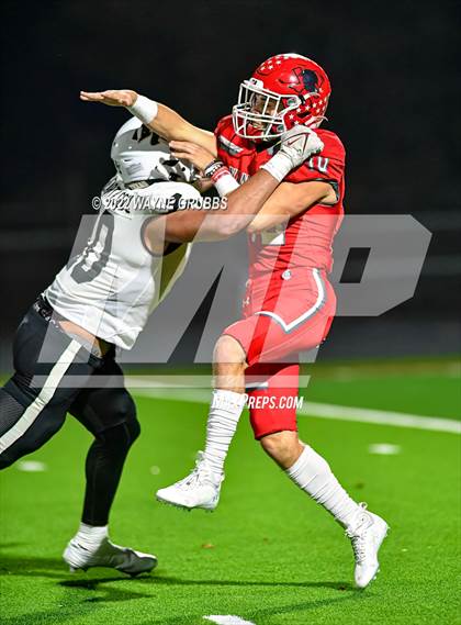 Thumbnail 3 in Pleasant Grove @ Van (UIL 4A D2 Bi-District Playoff) photogallery.