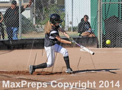 Thumbnail 1 in Foothill @ Tehachapi photogallery.