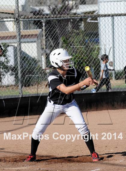 Thumbnail 1 in Foothill @ Tehachapi photogallery.