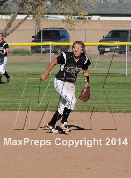 Thumbnail 1 in Foothill @ Tehachapi photogallery.