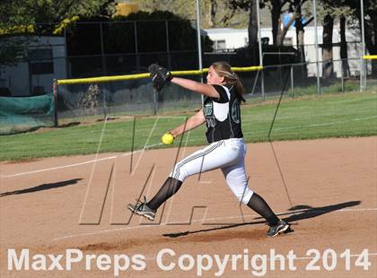 Thumbnail 3 in Foothill @ Tehachapi photogallery.