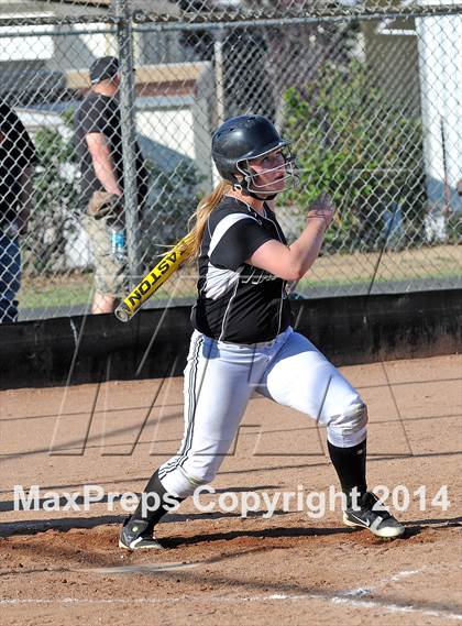 Thumbnail 2 in Foothill @ Tehachapi photogallery.