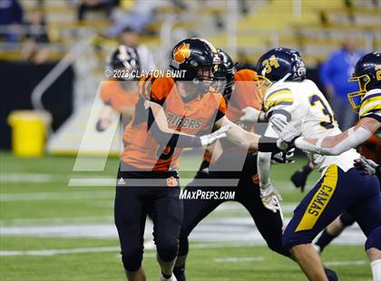 Thumbnail 3 in Camas County vs. Kendrick (IDHSAA 1A Division 3 8-Man Final) photogallery.