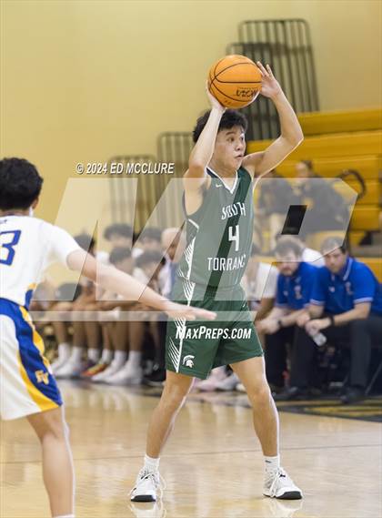 Thumbnail 2 in Fountain Valley vs South (Pirate Shootout Tournament) photogallery.