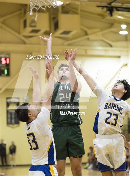 Thumbnail 2 in Fountain Valley vs South (Pirate Shootout Tournament) photogallery.