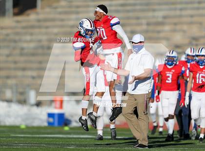 Thumbnail 1 in Pomona @ Cherry Creek (CHSAA 5A Semifinal) photogallery.