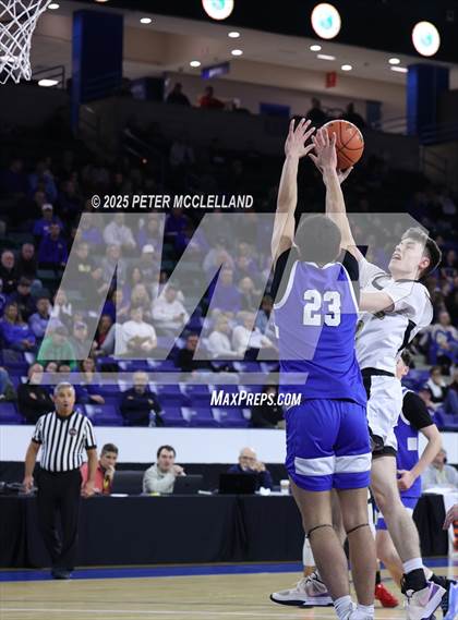 Thumbnail 2 in Hopedale vs Pioneer Valley Regional (MIAA Division 5 Final) photogallery.