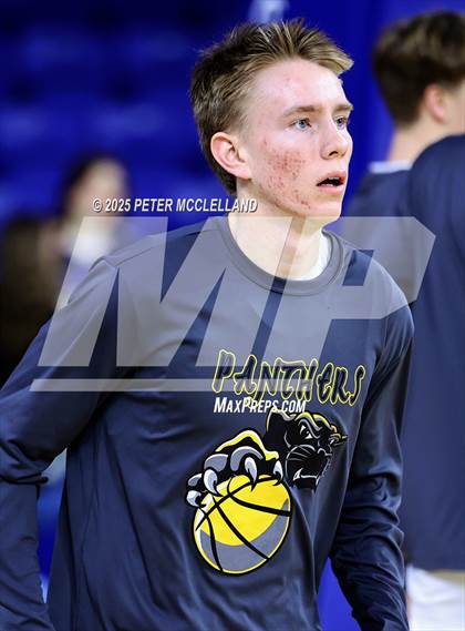 Thumbnail 3 in Hopedale vs Pioneer Valley Regional (MIAA Division 5 Final) photogallery.