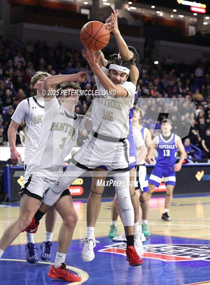 Thumbnail 2 in Hopedale vs Pioneer Valley Regional (MIAA Division 5 Final) photogallery.