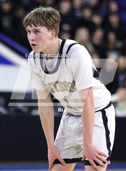 Thumbnail 2 in Hopedale vs Pioneer Valley Regional (MIAA Division 5 Final) photogallery.