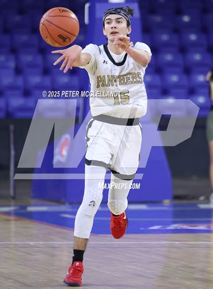 Thumbnail 2 in Hopedale vs Pioneer Valley Regional (MIAA Division 5 Final) photogallery.