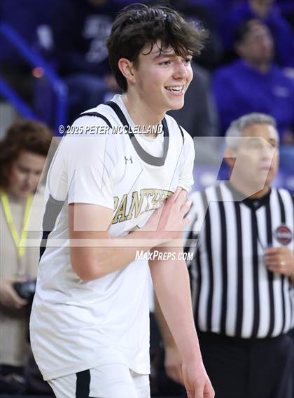 Thumbnail 2 in Hopedale vs Pioneer Valley Regional (MIAA Division 5 Final) photogallery.