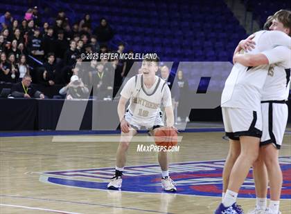Thumbnail 3 in Hopedale vs Pioneer Valley Regional (MIAA Division 5 Final) photogallery.