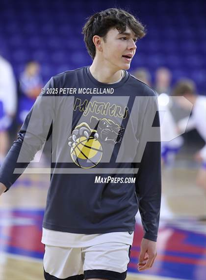 Thumbnail 2 in Hopedale vs Pioneer Valley Regional (MIAA Division 5 Final) photogallery.