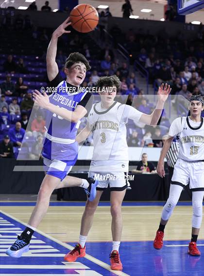 Thumbnail 3 in Hopedale vs Pioneer Valley Regional (MIAA Division 5 Final) photogallery.
