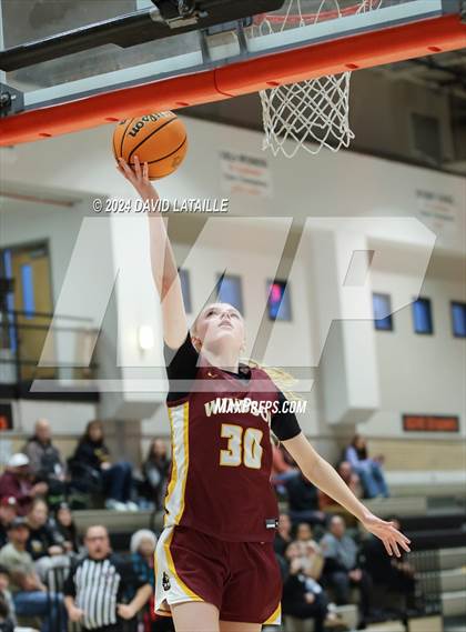 Thumbnail 3 in Windsor @ Greeley Central photogallery.