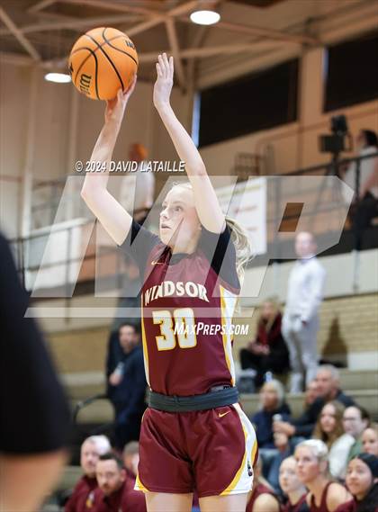 Thumbnail 2 in Windsor @ Greeley Central photogallery.