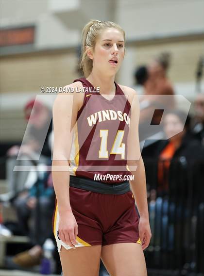 Thumbnail 2 in Windsor @ Greeley Central photogallery.