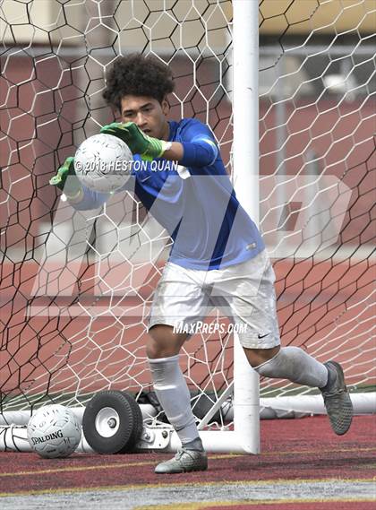 Thumbnail 2 in El Segundo vs. Hesperia (CIF-SS D5 Final) photogallery.