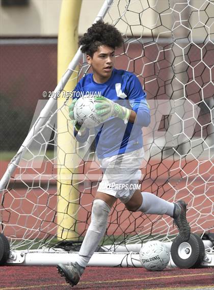 Thumbnail 3 in El Segundo vs. Hesperia (CIF-SS D5 Final) photogallery.