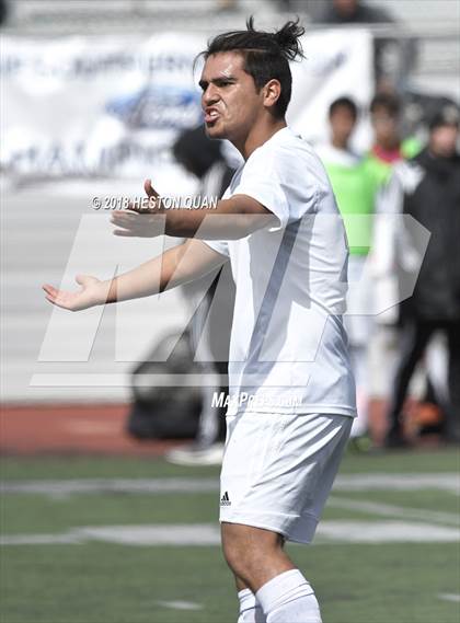 Thumbnail 3 in El Segundo vs. Hesperia (CIF-SS D5 Final) photogallery.
