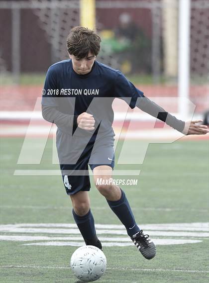 Thumbnail 2 in El Segundo vs. Hesperia (CIF-SS D5 Final) photogallery.