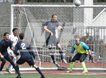 Thumbnail 3 in El Segundo vs. Hesperia (CIF-SS D5 Final) photogallery.