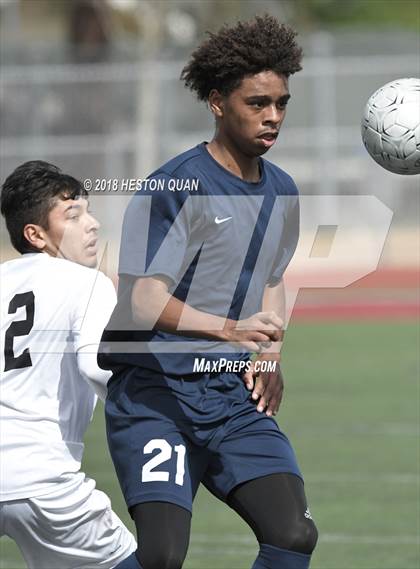 Thumbnail 2 in El Segundo vs. Hesperia (CIF-SS D5 Final) photogallery.