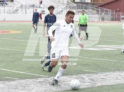 Thumbnail 3 in El Segundo vs. Hesperia (CIF-SS D5 Final) photogallery.