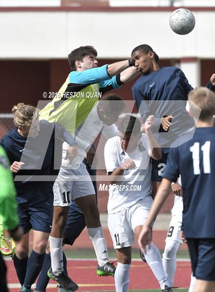 Thumbnail 3 in El Segundo vs. Hesperia (CIF-SS D5 Final) photogallery.