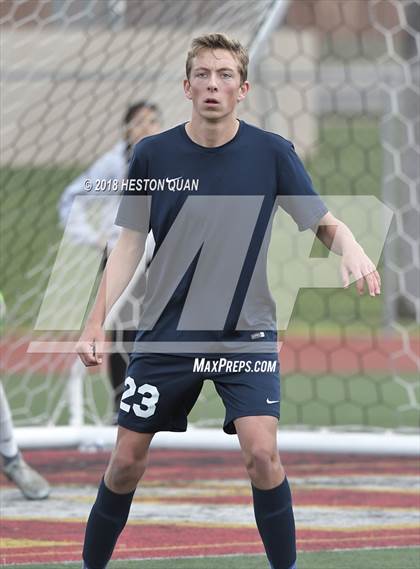 Thumbnail 2 in El Segundo vs. Hesperia (CIF-SS D5 Final) photogallery.