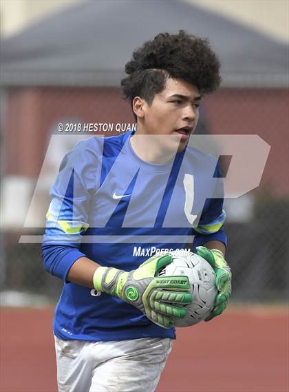 Thumbnail 1 in El Segundo vs. Hesperia (CIF-SS D5 Final) photogallery.