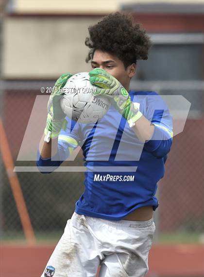 Thumbnail 3 in El Segundo vs. Hesperia (CIF-SS D5 Final) photogallery.