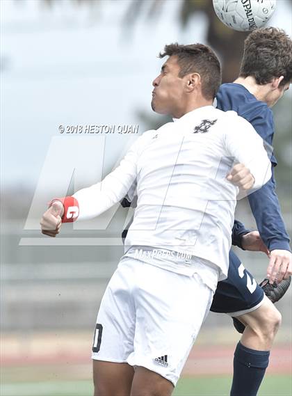 Thumbnail 3 in El Segundo vs. Hesperia (CIF-SS D5 Final) photogallery.