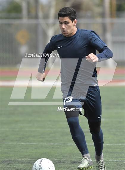 Thumbnail 3 in El Segundo vs. Hesperia (CIF-SS D5 Final) photogallery.