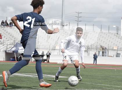 Thumbnail 3 in El Segundo vs. Hesperia (CIF-SS D5 Final) photogallery.