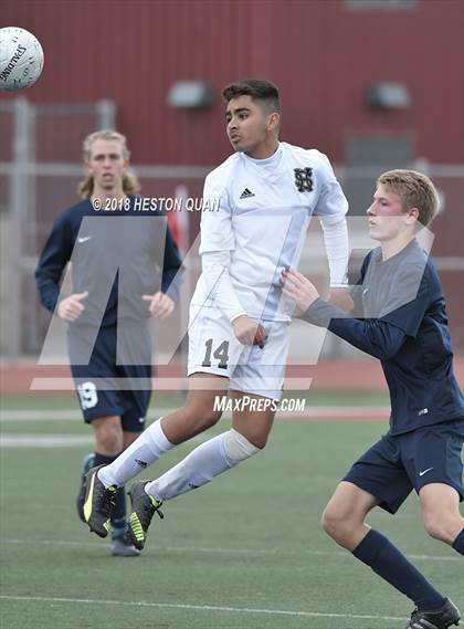 Thumbnail 2 in El Segundo vs. Hesperia (CIF-SS D5 Final) photogallery.