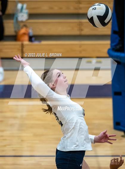 Thumbnail 2 in Cathedral vs Indianapolis Scecina Memorial (City Tourney final) photogallery.