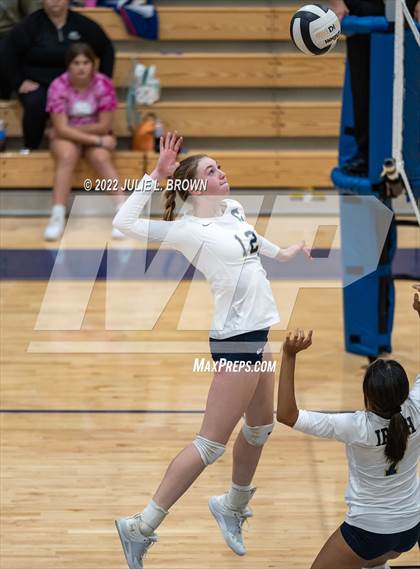 Thumbnail 1 in Cathedral vs Indianapolis Scecina Memorial (City Tourney final) photogallery.