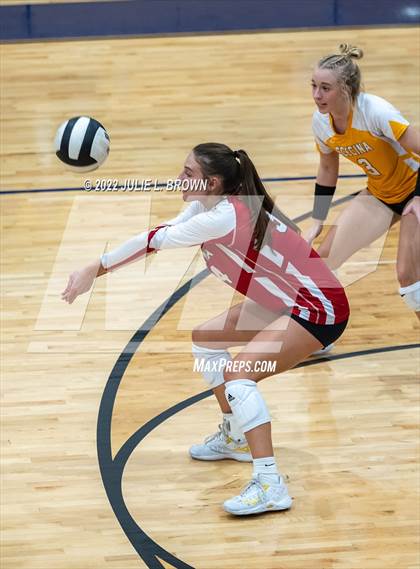 Thumbnail 3 in Cathedral vs Indianapolis Scecina Memorial (City Tourney final) photogallery.