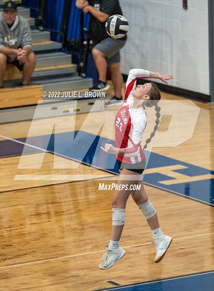 Thumbnail 2 in Cathedral vs Indianapolis Scecina Memorial (City Tourney final) photogallery.