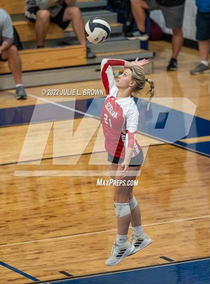 Thumbnail 3 in Cathedral vs Indianapolis Scecina Memorial (City Tourney final) photogallery.