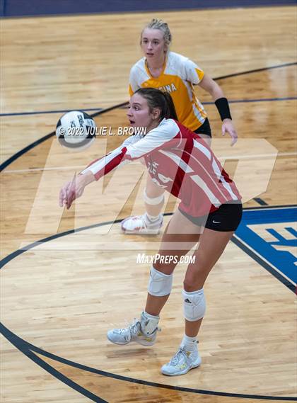 Thumbnail 2 in Cathedral vs Indianapolis Scecina Memorial (City Tourney final) photogallery.