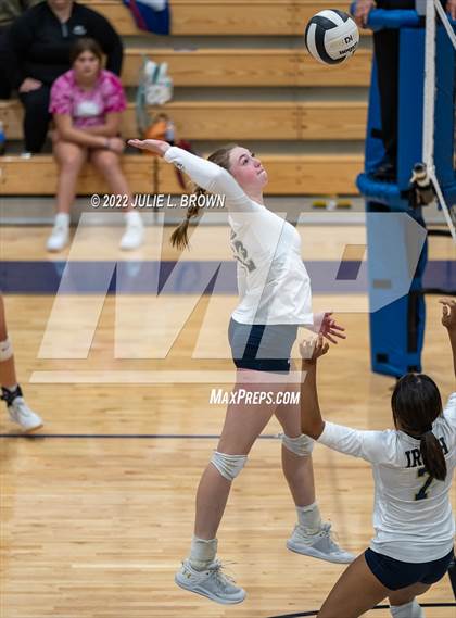 Thumbnail 3 in Cathedral vs Indianapolis Scecina Memorial (City Tourney final) photogallery.